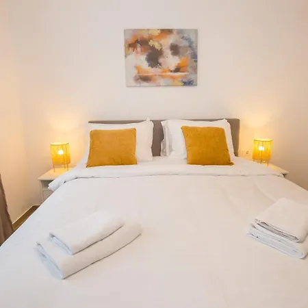 Riva Parenzo Apartment Porec