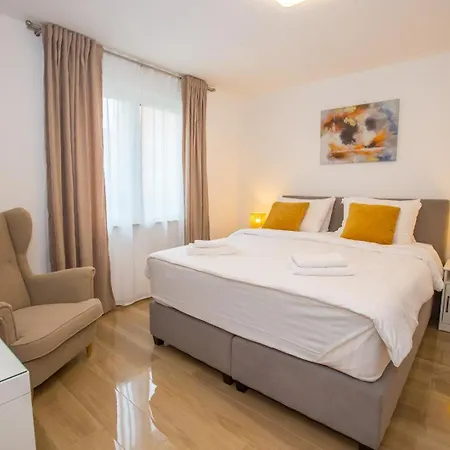 Riva Parenzo Apartment