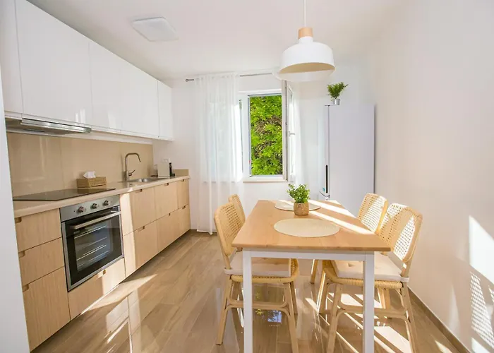 Riva Parenzo * Пореч